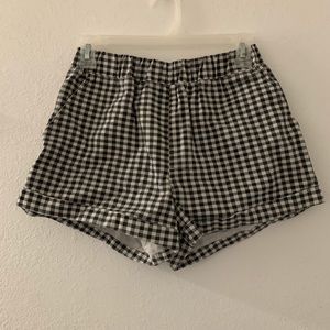 🌺SALE🌺 F21 Checkered Cuffed Shorts